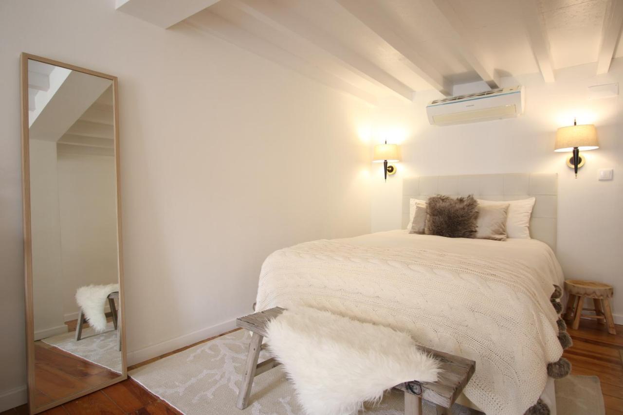 리스본 Chic Urban Retreat At Downtown With Balcony & Views 아파트 외부 사진
